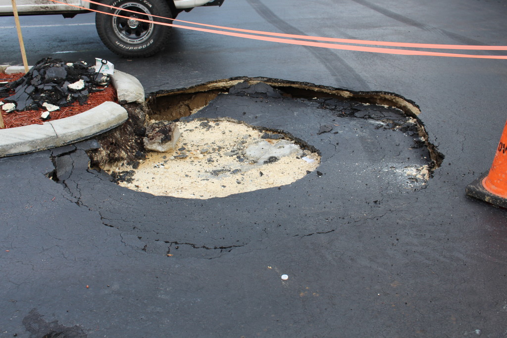 Ocala Post A hole opens at the Ocala WingHouse