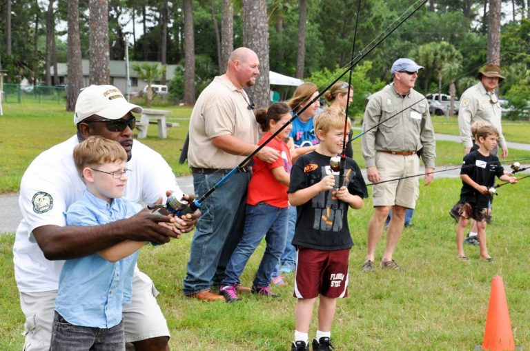 Free fishing clinic for kids