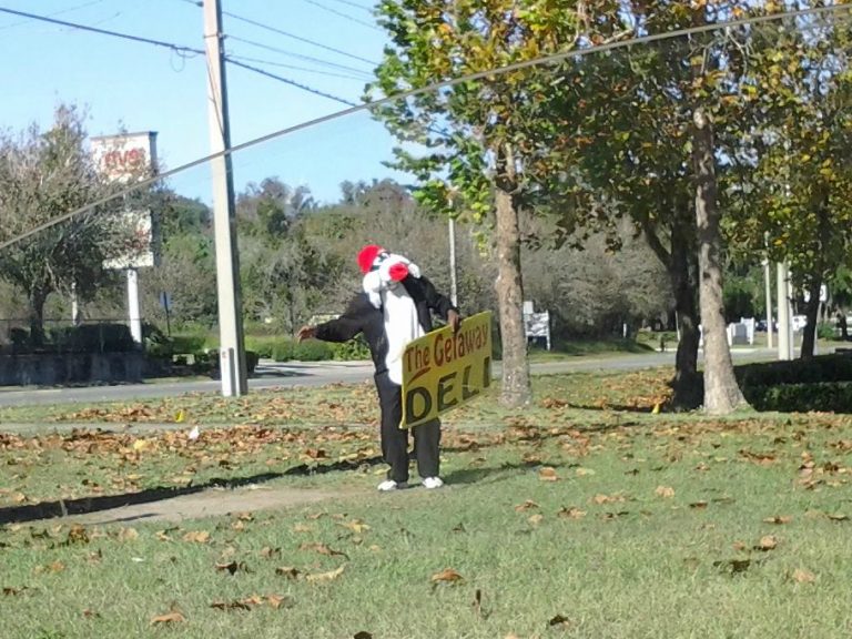 Ocala sign guy receives much deserved attention