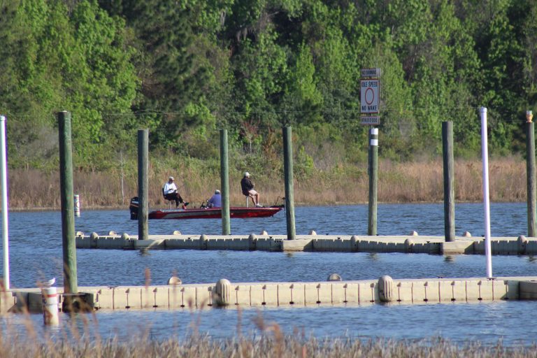 Lake Weir reopens with precautions