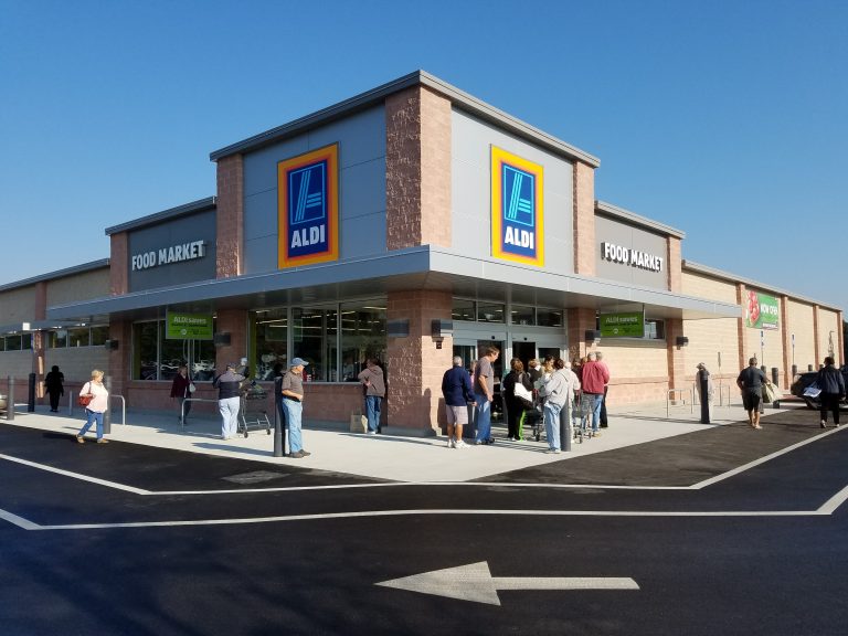 ALDI store grand reopening in Ocala