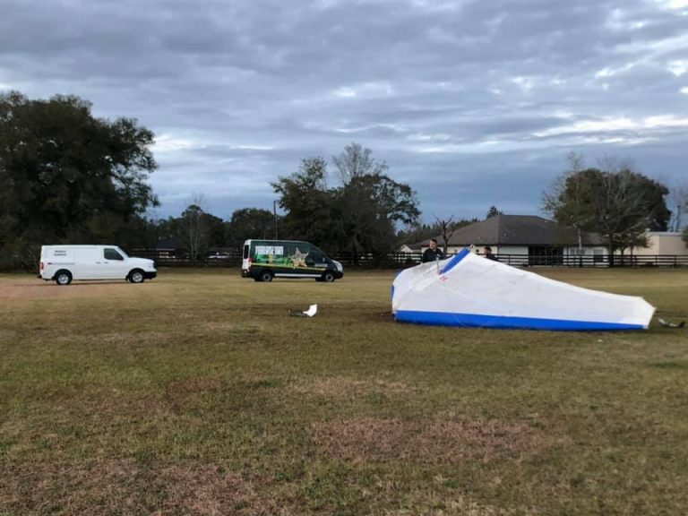 Ultralight glider crashes at Jumbolair Airport, one dead