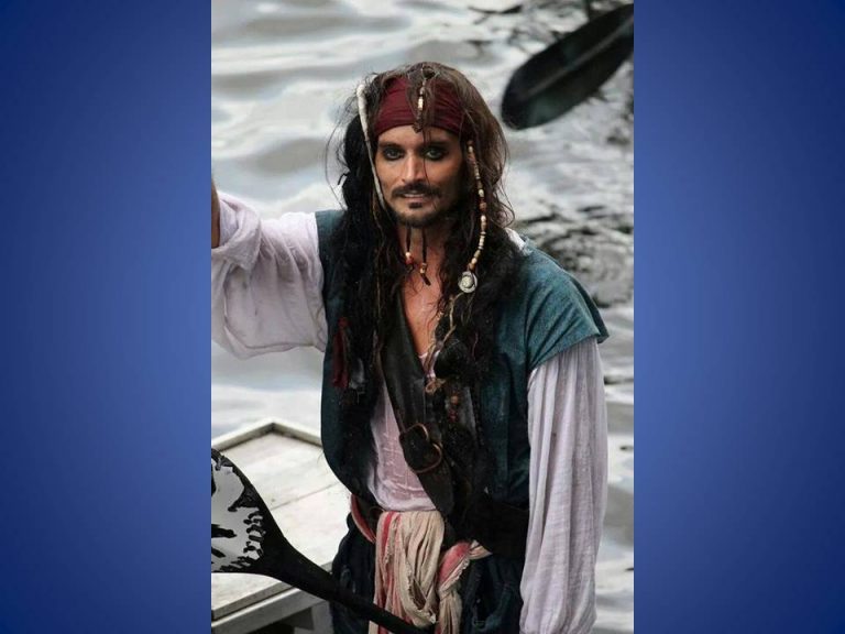 Community mourns, Captain Jack Sparrow look-alike found dead