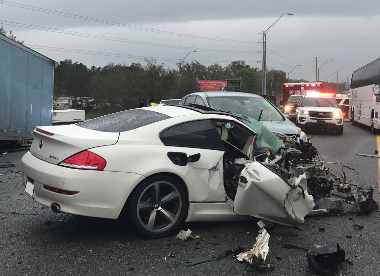 All I-75 southbound lanes are blocked after semi hit car head-on