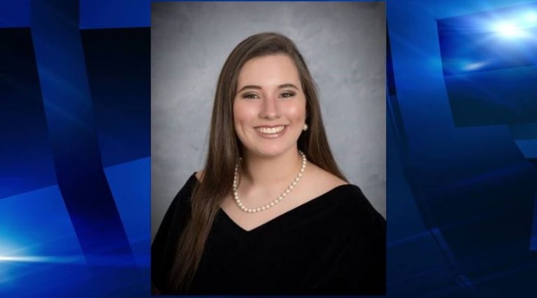Belleview High School student wins four-year college scholarship